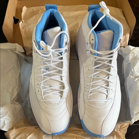 Jordan 12 Retro in White and Blue - Picture 4 of 14